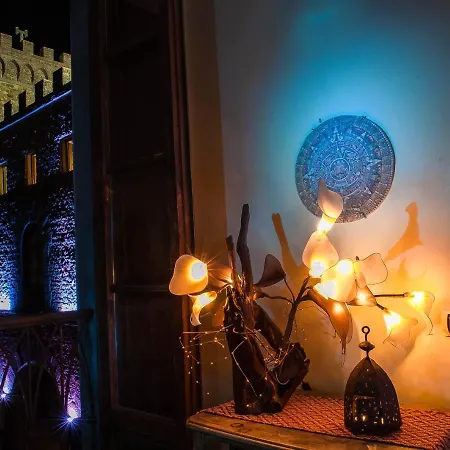 Castello Di Montalbano Bed and Breakfast