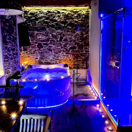 Castello Di Montalbano 3*