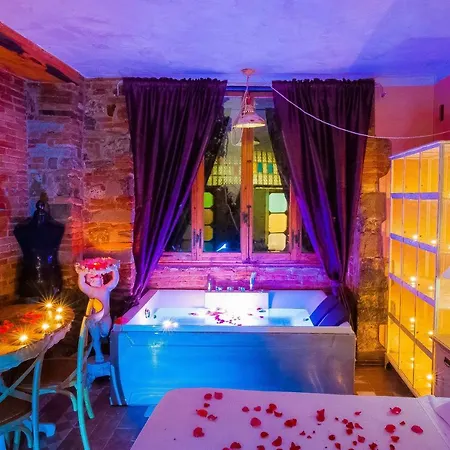 Castello Di Montalbano 3*